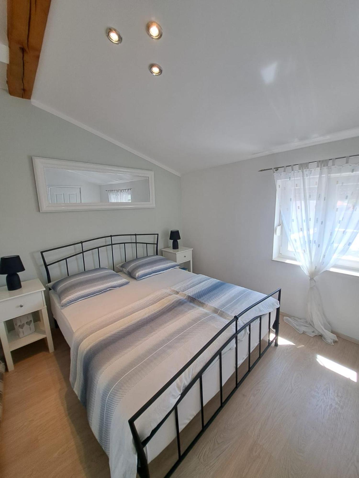 Apartman Lucia 珀塞达耶 外观 照片