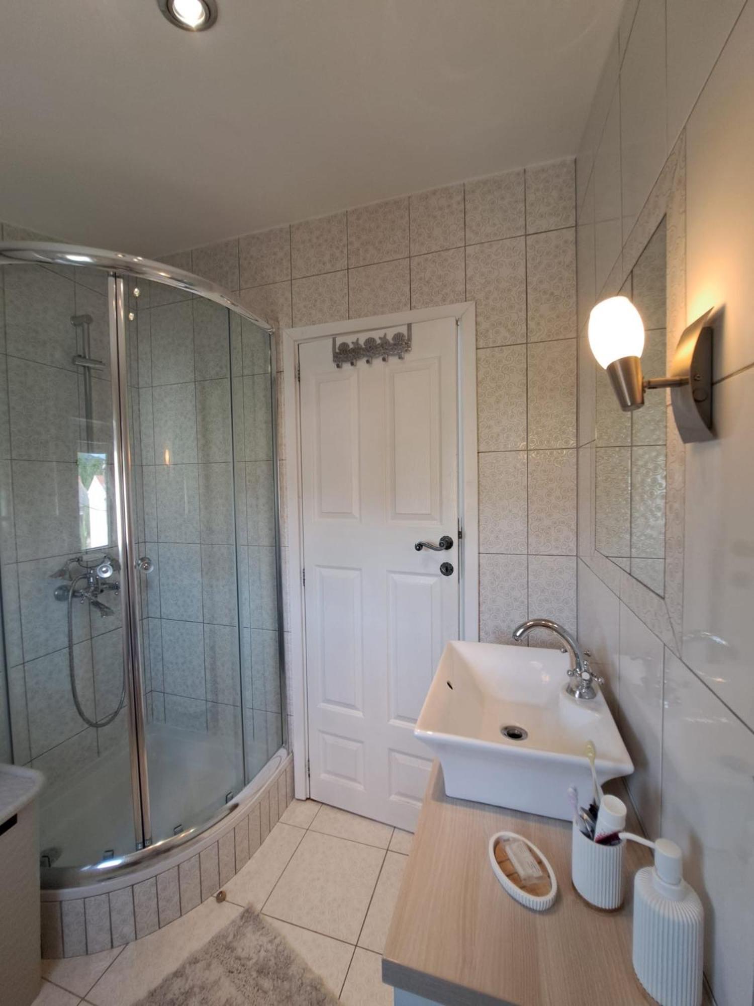 Apartman Lucia 珀塞达耶 外观 照片